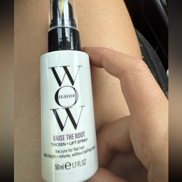 ❤️ 3/$25 Color wow Mini RAISE THE ROOT THICKEN + LIFT SPRAY - Picture 3 of 7